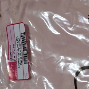 Thirty -one Drawing Laundry Bag in Pale Pink